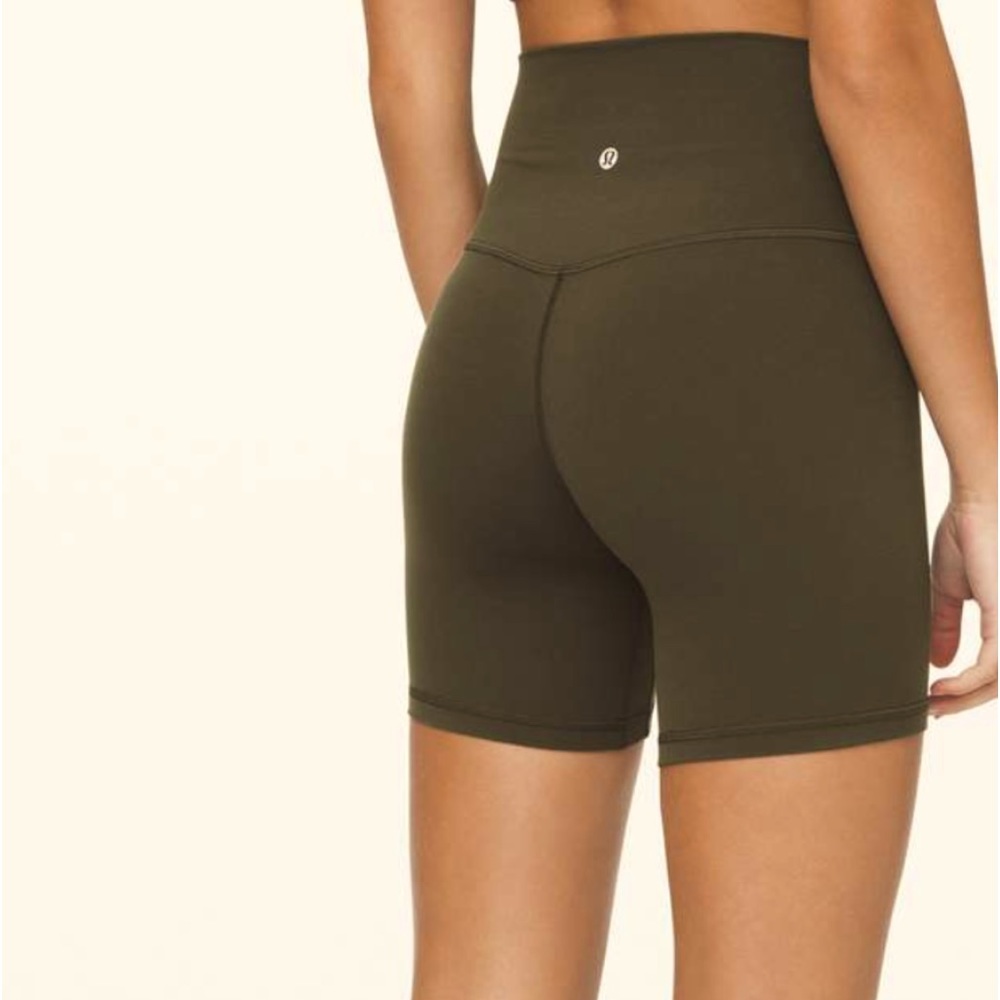 Lululemon Align Shorts S 6. Military green